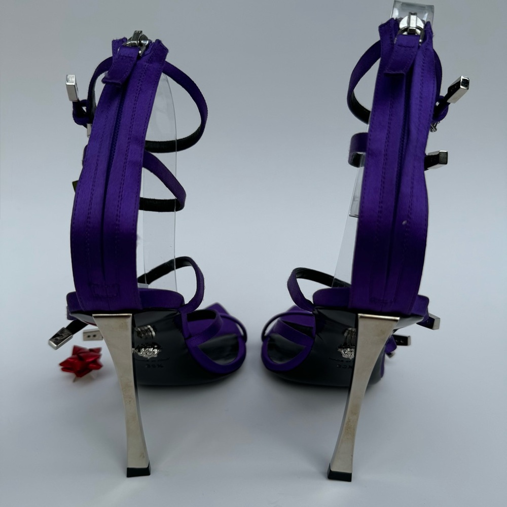 VERSACE SANDAL HEELS - Picture 9 of 14